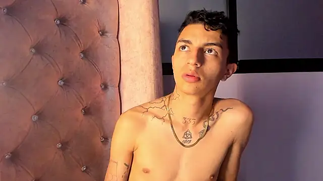 NickandAbby  online show from 8, 3, 2026