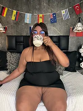 Snapshot of aranzzalatin chatting on 19, 6, 2026 aranzzalatin online show from 19, 6, 2026