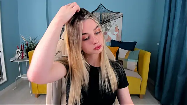 SweetyLicky online show from 26, 10, 2025