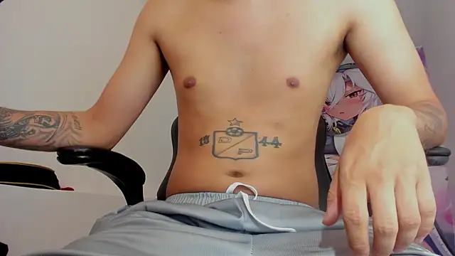 Snapshot of Fran_Boy chatting on 9, 10, 2025 Fran Boy online show from 9, 10, 2025