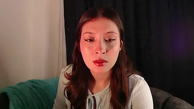 Snapshot of -Ivonny chatting on 8, 9, 2025 -Ivonny online show from 8, 9, 2025