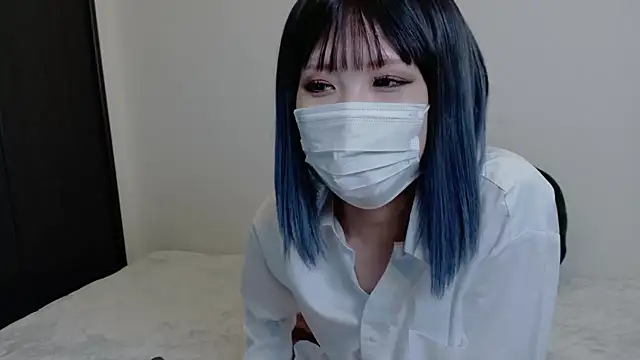 sarina at online show from 29, 5, 2026