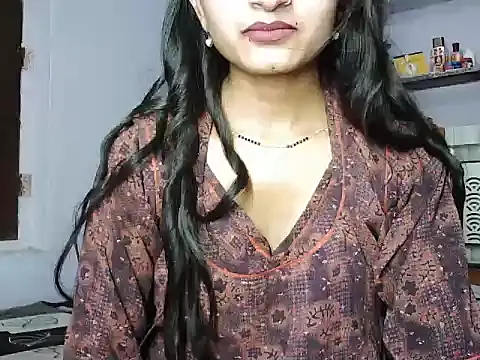 ROSE GOLDE online show from 10, 6, 2026
