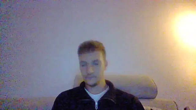 Snapshot of BronBreakerXL chatting on 10, 10, 2025 BronBreakerXL online show from 10, 10, 2025