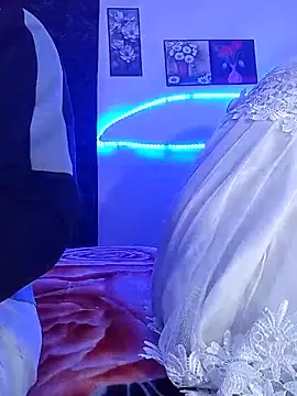 hot-twin online show from 20, 12, 2025