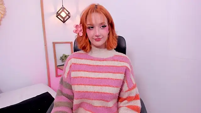 Snapshot of AliceSweet10 chatting on 7, 10, 2025 AliceSweet10 online show from 7, 10, 2025