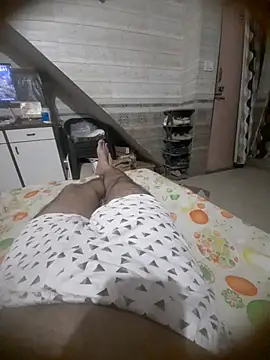 Hot-boy077 online show from 18, 4, 2026