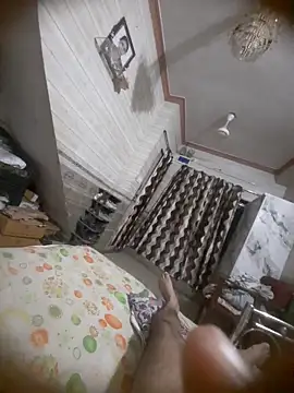 Hot-boy077 online show from 18, 4, 2026