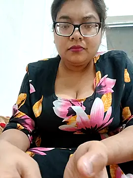 Elie couple143 online show from 19, 12, 2025