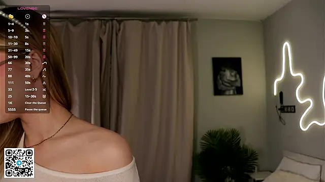 Snapshot of BeatrixCharton chatting on 29, 9, 2025 BeatrixCharton online show from 29, 9, 2025
