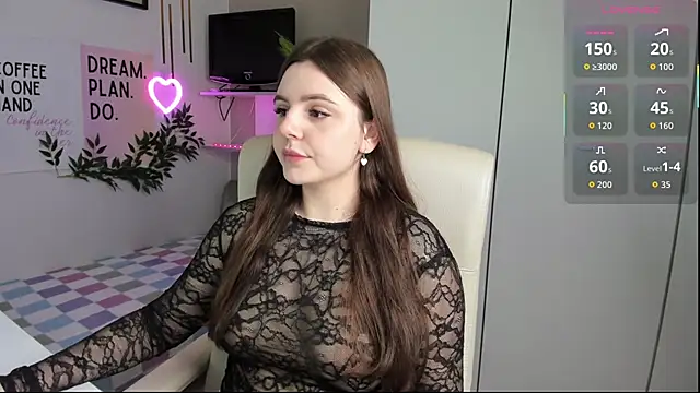 LiaWoow online show from 11, 10, 2025