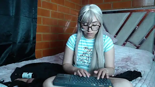 Arianna fairy online show from 25, 3, 2026