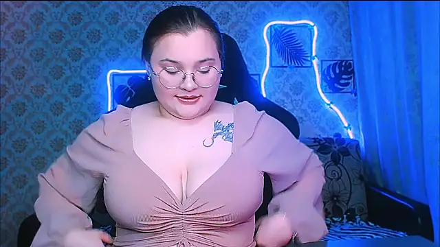 InLoveWithLife26 online show from 3, 3, 2026