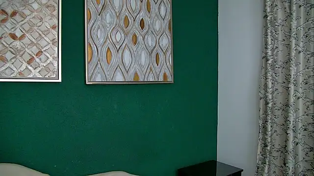 Snapshot of CataleyaSinn chatting on 2, 10, 2025 CataleyaSinn online show from 2, 10, 2025