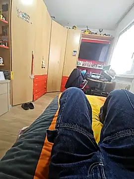 flirt 23 online show from 1, 4, 2026