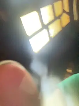 Snapshot of Lai005 chatting on 10, 9, 2025 Lai005 online show from 10, 9, 2025