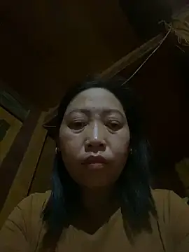 Snapshot of Lai005 chatting on 4, 10, 2025 Lai005 online show from 4, 10, 2025