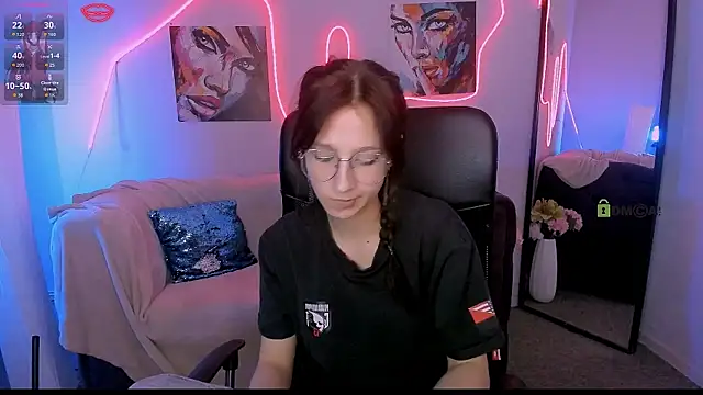 lau ra queen online show from 5, 2, 2026