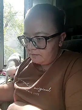 Snapshot of LillyWilly chatting on 29, 9, 2025 LillyWilly online show from 29, 9, 2025