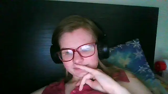 Moonolighta online show from 3, 11, 2025