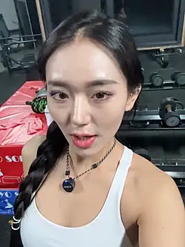 jiajia L online show from 28, 2, 2026