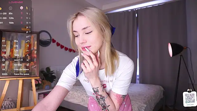 Snapshot of LilianBenskin chatting on 21, 2, 2026 LilianBenskin online show from 21, 2, 2026