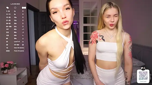 Snapshot of LilianBenskin chatting on 25, 4, 2026 LilianBenskin online show from 25, 4, 2026