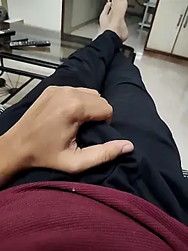 Snapshot of Ritesh08679 chatting on 5, 12, 2025 Ritesh08679 online show from 5, 12, 2025