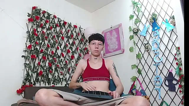 LiamBrown09 online show from 16, 4, 2026