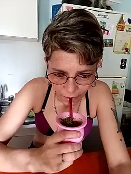 Lulypsicologasexual online show from 24, 10, 2025