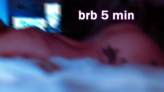 Snapshot of bunnykellyyy chatting on 8, 7, 2026 bunnykellyyy online show from 8, 7, 2026