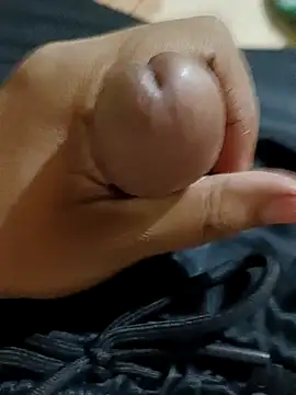 zayaan0 online show from 12, 11, 2025