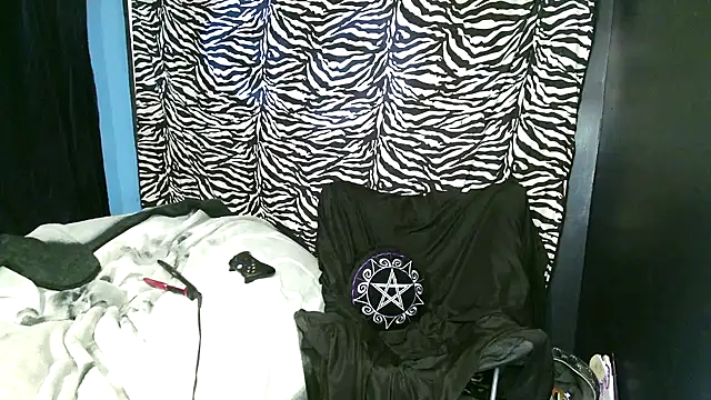 Splash Queen420 online show from 10, 10, 2025