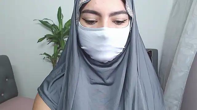 jade nassar online show from 4, 11, 2025