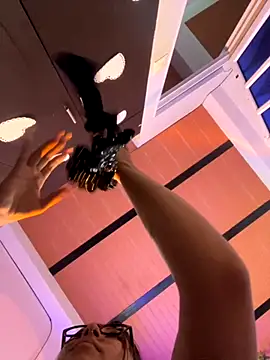 emilysofiia online show from 4, 10, 2025