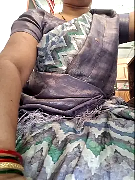 Snapshot of indianhotwife639 chatting on 21, 5, 2026 indianhotwife639 online show from 21, 5, 2026