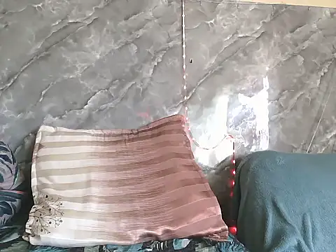 ZARIA-VIXEN online show from 14, 1, 2026