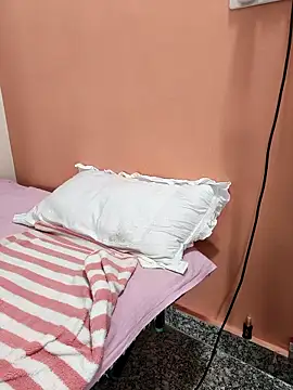 Shalu G online show from 8, 10, 2025