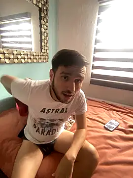 Alexitho25 online show from 3, 12, 2025