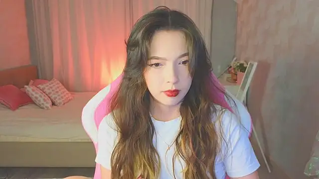 yuna sunshy online show from 8, 9, 2025