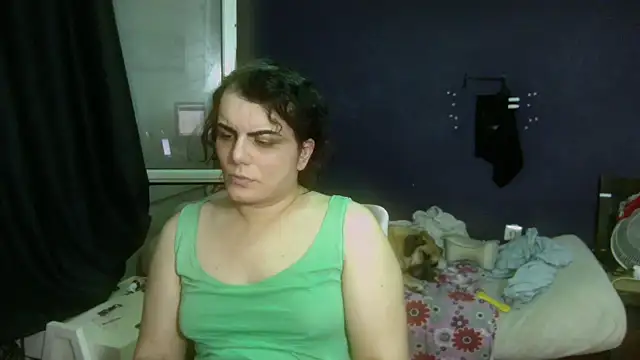 Snapshot of turkishTransEfsun chatting on 12, 9, 2025 turkishTransEfsun online show from 12, 9, 2025