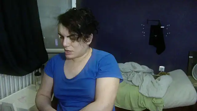 Snapshot of turkishTransEfsun chatting on 18, 9, 2025 turkishTransEfsun online show from 18, 9, 2025