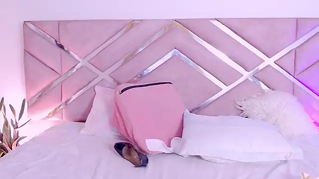 sofia 07 online show from 12, 2, 2026