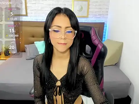 liittle sunflower online show from 19, 11, 2025