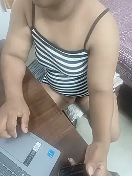 Snapshot of Rushali_69 chatting on 30, 6, 2026 Rushali 69 online show from 30, 6, 2026