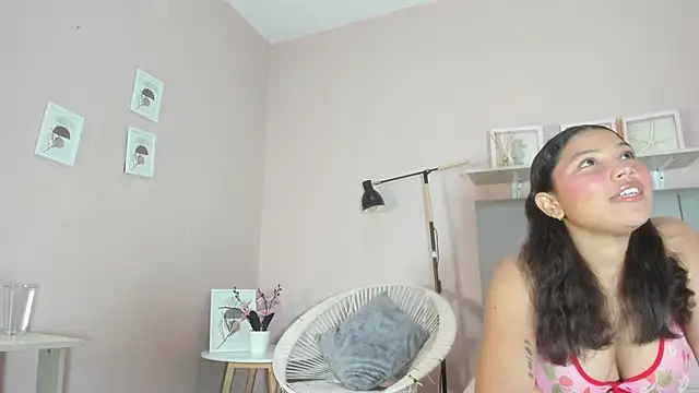 emma  rose1 online show from 24, 9, 2025