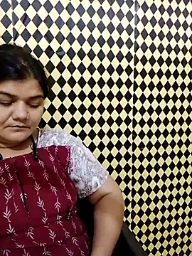 Snapshot of Meenu_tiwari chatting on 22, 9, 2025 Meenu tiwari online show from 22, 9, 2025