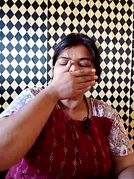 Snapshot of Meenu_tiwari chatting on 23, 9, 2025 Meenu tiwari online show from 23, 9, 2025