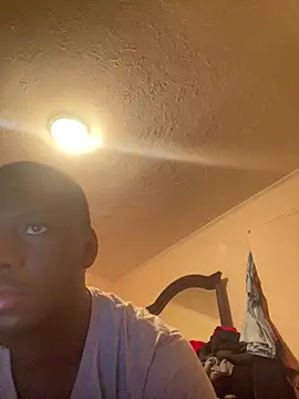 Snapshot of ThickDic28 chatting on 25, 2, 2026 ThickDic28 online show from 25, 2, 2026