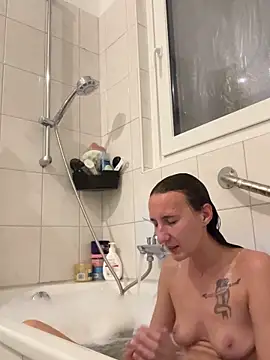 Emilia Mausi online show from 20, 9, 2025